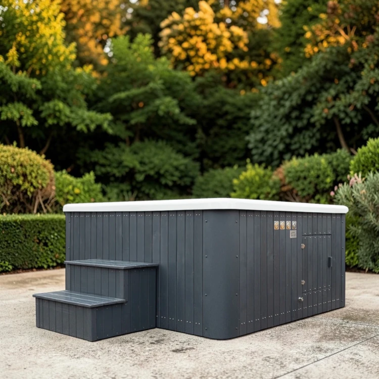 Jacuzzi kwadratowe 215x215 cm dla 6 osób w naturalnym otoczeniu