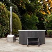 jacuzzi ogrodowe z oświetleniem Led pod wodą
