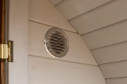 sauna_zewnętrzna_z_wentylacją_i_ociepleniem