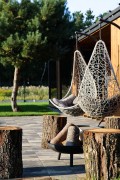 Całoroczny domek spa Mokko – sauna, jacuzzi i prysznic w jednym miejscu.